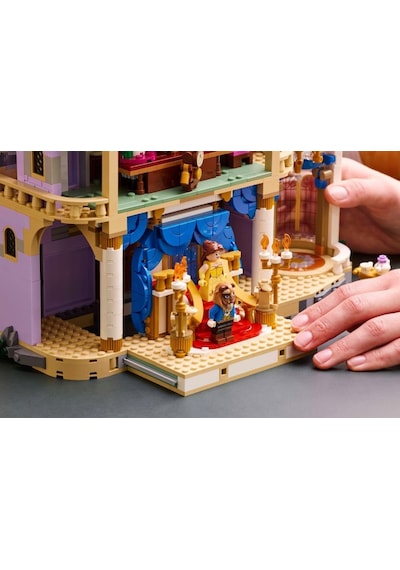Lego 43263 Güzel Ve Çirkin Kalesi