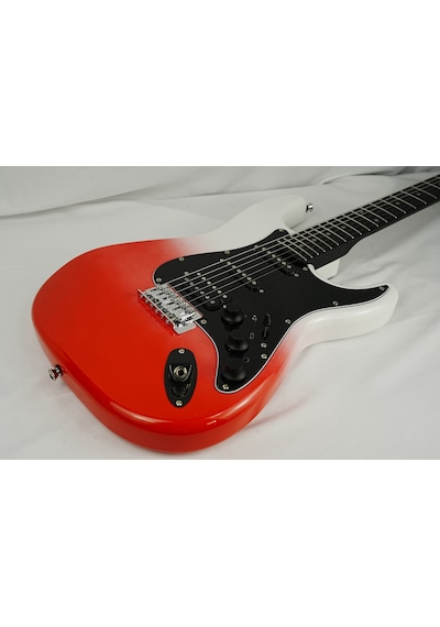 Smıger L-g2 İ6 Wkr Strat Tipi Dahili Efektli Elektro Gitar Whıte Red