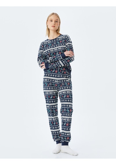 Koton Yılbaşı Temalı Baskılı Pijama Takımı Lacivert Desenli 5wlk40295mk Lacivert Desenli Lacivert
