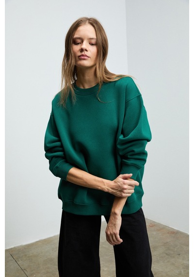 Grımelange KARIUS Kadın Organik Pamuklu İçi Polarlı Oversize Yuvarlak Yakalı Koyu Yeşil Sweatshirt