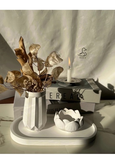 Geometrik Desenli Vazo Ve Lotus Çiçek Görünümlü Dekoratif Set