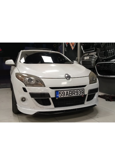 Megane 3 Ön Tampon Eki Plastik Boyasız