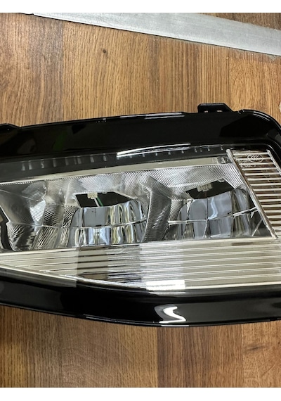 Vw Passat B8.5 Ön Sis Lambası Sağ Sol Set 2019