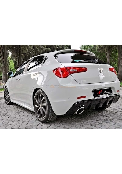 Alfa Romeo Giulietta Arka Tampon Eki Difüzör Sol Tekli Çıkış