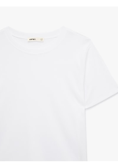 Koton Pamuklu Regular Fit Kısa Kollu Bisiklet Yaka Basic Tişört Beyaz 7wak50036ek