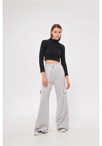 Freedom Store Kargo Cepli Palazzo Oversize Kesim İki İplik Bol Paça Eşofman Altı Pantolon - Gri Freedom Store Kargo Cepli Palazzo Oversize Kesim İki İplik Bol Paça Eşofman Altı Pantolon - Gri