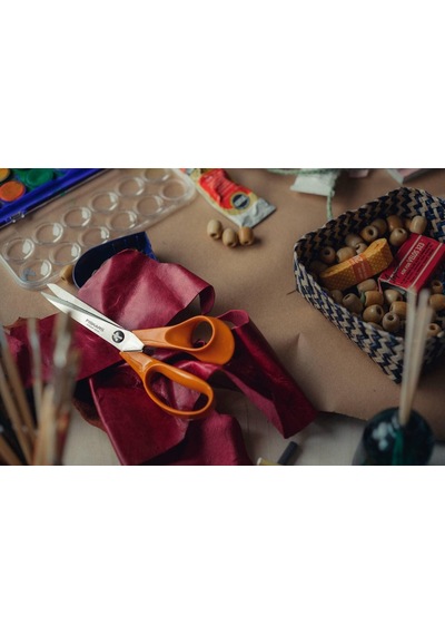 Fiskars Evrensel Makas, Uzunluk: 25 Cm, Paslanmaz Çelik Bıçak/pla