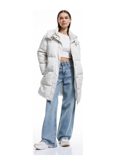 Koton Kapüşonlu Çıtçıt Düğmeli Fermuarlı Oversize Şişme Mont Taş 5wal00011ıw Taş