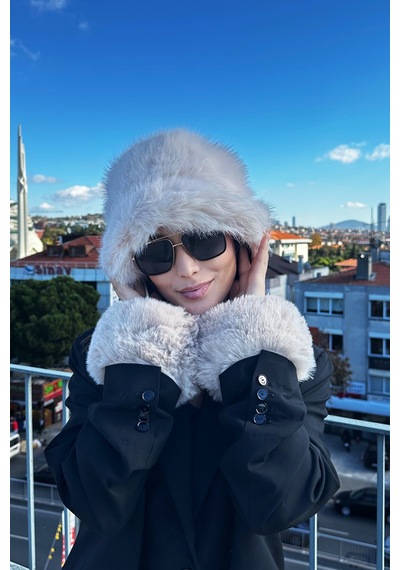 Mollycrush Kadın Bej Peluş Kürk Bucket Şapka Manşet Seti Premium Bej
