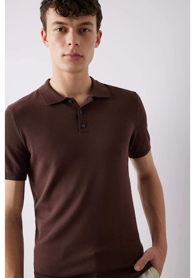 DeFacto Standart Fit Polo Yaka Triko Kısa Kollu Tişört E3241AX25SPBN496 DeFacto Standart Fit Polo Yaka Triko Kısa Kollu Tişört E3241AX25SPBN496