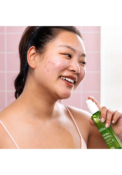 Svr Sebiaclear Spray Corps Vücut Aknelerini Azaltmaya Yardımcı Sprey 150 Ml