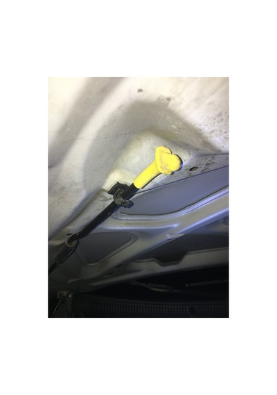 1994 Hyundai Accent Kaput Dayama Çubuğu Tutucu