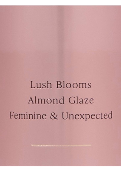Victoria's Secret Velvet Petals Body Mist Vücut Spreyi 250 Ml