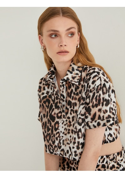 Koton Oversize Leopar Desenli Crop Gömlek Kısa Kollu Siyah Desenli 4sak60203ew Siyah Desenli Koton Oversize Leopar Desenli Crop Gömlek Kısa Kollu Siyah Desenli 4sak60203ew Siyah Desenli