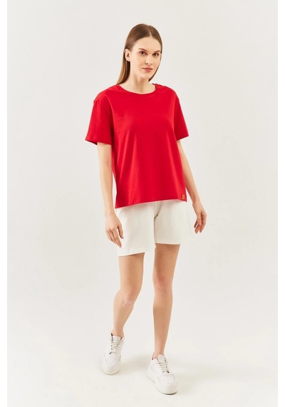 Kadın Rahat %100 Pamuklu Penye Bisiklet Yaka Kısa Kol Basic T-shirt Kirmizi