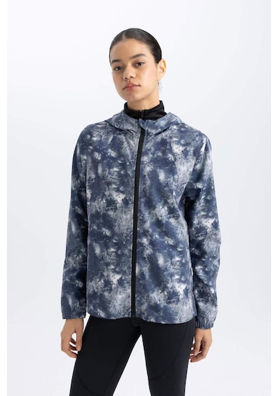 DeFactoFit Su İtici İnce Mont Rüzgar Geçirmez Slim Fit Dar Kesim Kapüşonlu Fermuarlı Esnek Dokulu Mevsimlik Baharlık B2459AX24SPBK81 Siyah