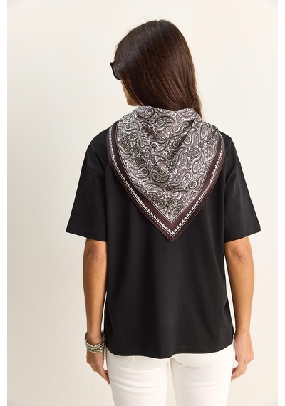 Shade Kadın Ceylan Nakışlı Fularlı Basic Salaş T-shirt 7517 60283977 - Siyah