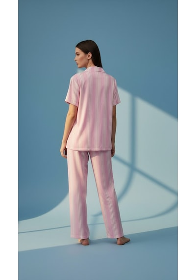Divinus Pembe Çizgili Ev Giyimi 6 Lı Set Pantalon/şort/bluz/büstiyer/çorap/toka Divinus Pembe Çizgili Ev Giyimi 6 Lı Set Pantalon/şort/bluz/büstiyer/çorap/toka