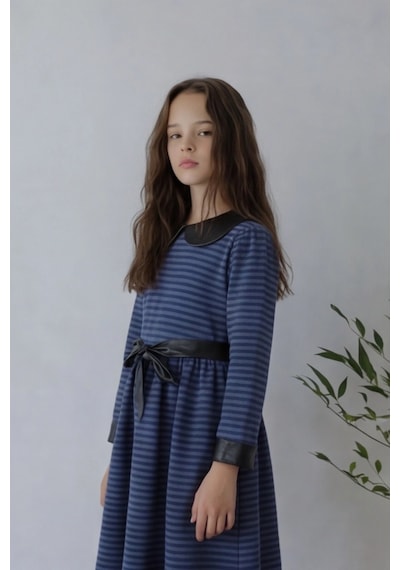 Fesshera Kids Kız Çocuk Elbise Suni Deri Detaylı Bebe Yaka Sırtı Fermuarlı Şık Elbise Lacivert Fesshera Kids Kız Çocuk Elbise Suni Deri Detaylı Bebe Yaka Sırtı Fermuarlı Şık Elbise Lacivert