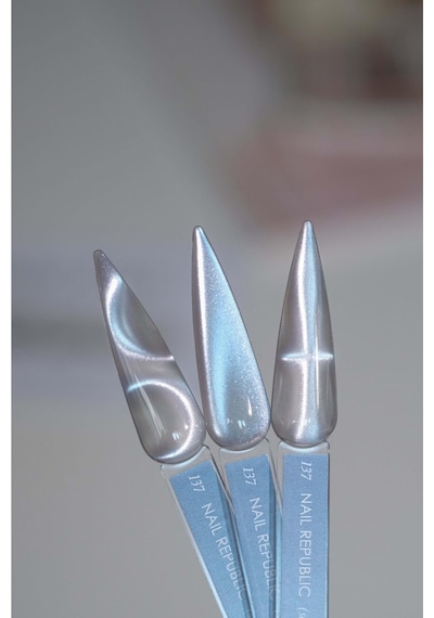 Nail Republic Satin Cat Kedi Gözü Kalıcı Oje 10ml 137