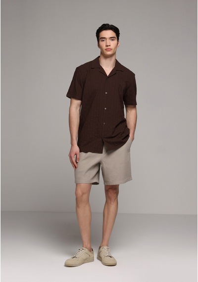 Colin's Colins Relaxed Fit Orta Bel Düz Erkek Bej Şort Cl1078482 Q1.v1 Beı