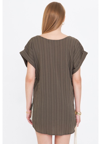 Armonika Kadın Koyu Haki V Yaka Yanları Yırtmaçlı Arkası Uzun Duble Kol Detaylı Oversize Bluz Arm-24y001074