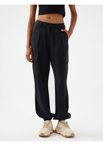 Jogger Fit Kadın Pantolon Siyah