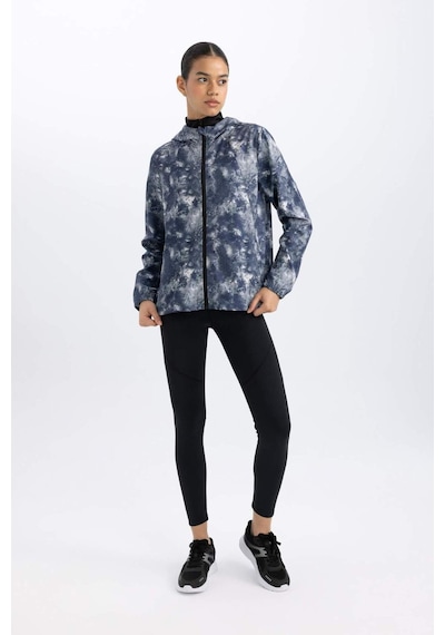 DeFactoFit Su İtici İnce Mont Rüzgar Geçirmez Slim Fit Dar Kesim Kapüşonlu Fermuarlı Esnek Dokulu Mevsimlik Baharlık B2459AX24SPBK81 Siyah