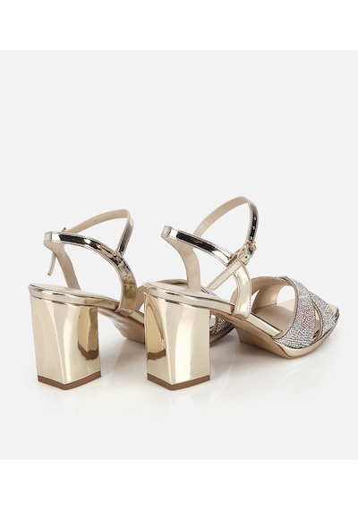 Hotiç Kadın Rugan Gold Taş Detaylı Bilekte Topuklu Sandalet 01sah321040a540 01sah321040a540 Gold Hotiç Kadın Rugan Gold Taş Detaylı Bilekte Topuklu Sandalet 01sah321040a540 01sah321040a540 Gold