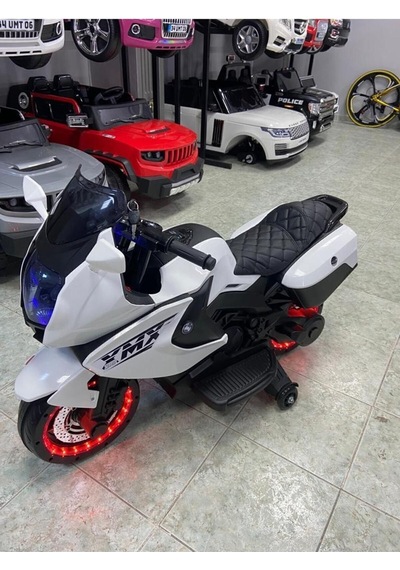 Poyraz Akülü Motor 12 Volt 2-8 Yaş Beyaz