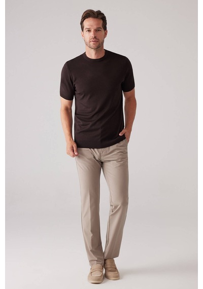 Erkek Kahverengi Slim Fit Bisiklet Yaka Yazlık Triko Tişört