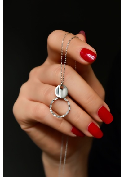 Papatya Silver 925 Ayar Gümüş Rodyum Kaplama Baget Taşlı Daire Plaka Kolye