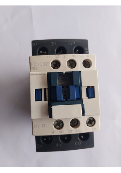 Telemecanique TeSys D kontaktör - 3P(3 NA) - AC-3 - = 440 V 32 A