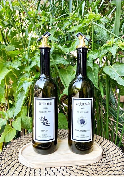 Ahşap Standlı 750 Ml Amber Yeşil Şişe Altın Akıtıcılı Etiketli Ya