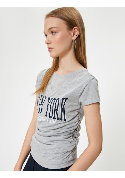 Koton Kolej Tişört Baskılı Kruvaze Yaka Büzgü Detaylı Slim Fit Viskon Karışımlı Gri Melanj 4sal11026ık Gri Melanj Koton Kolej Tişört Baskılı Kruvaze Yaka Büzgü Detaylı Slim Fit Viskon Karışımlı Gri Melanj 4sal11026ık Gri Melanj