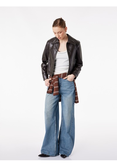 Koton Yüksek Bel Dikiş Detaylı Düğmeli Cepli Geniş Paça Denim Pantolon - Wide Leg Jean Orta İndigo 7wal40133md Koton Yüksek Bel Dikiş Detaylı Düğmeli Cepli Geniş Paça Denim Pantolon - Wide Leg Jean Orta İndigo 7wal40133md