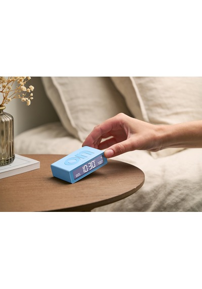 Lexon Flip Mini Şarj Edilebilir Alarm Saat Açık Mavi