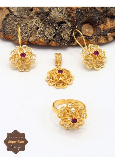 Yakut Taşlı Gül Model Kadın 925 Ayar Gümüş Telkari Üçlü Set 201025479 Altın