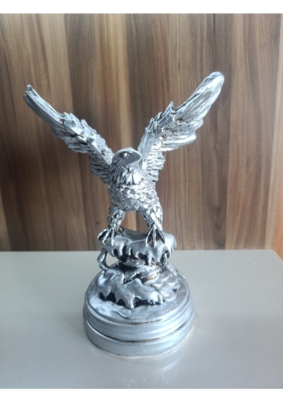 10cm -18cm Ebatlarında Kırılmaz Polyester,beyaz Renk Kartal Biblo