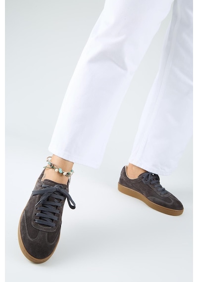 Manijero Krahe Barbella Kadın Hakiki Deri Üç Ayrı Alternatif Bağcıklı Antrasit Sneakers Manijero Krahe Barbella Kadın Hakiki Deri Üç Ayrı Alternatif Bağcıklı Antrasit Sneakers