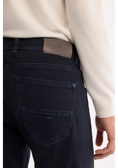 Avva Erkek Lacivert Eskitme Yıkama Overdy Berlin Slim Fit Jean Pantolon A42y3523 Avva Erkek Lacivert Eskitme Yıkama Overdy Berlin Slim Fit Jean Pantolon A42y3523