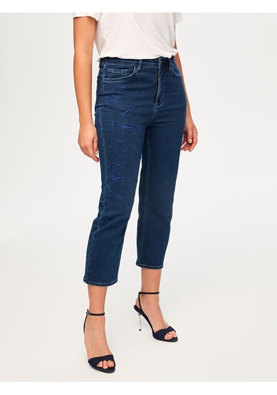 Faik Sönmez Yanı Nakış Detaylı Slım Fıt Jean Capri S26jcp005 Us26jcp00527 İndigo