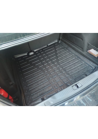 Opel Astra J Sedan Kasa Bagaj Havuzu