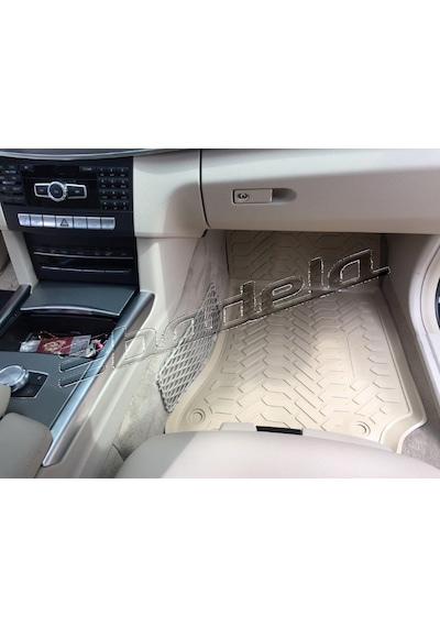W212 Mercedes Bej Renk Paspas Kokusuz Kaucuk Kayma Yapmaz 1.Kalit