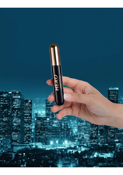 Hero Volume & Curl Yoğun Hacim Veren Nemlendirici Etkili Kahverengi Maskara Çok Renkli