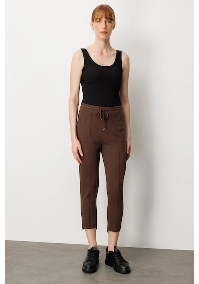 On Fashion Regular Fit Dar Paça Lastikli Bel Dokuma Kadın Pantolon Kahve