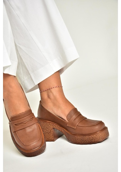 Fox Shoes T996152009 Taba Kalın Topuklu Kadın Ayakkabı Taba