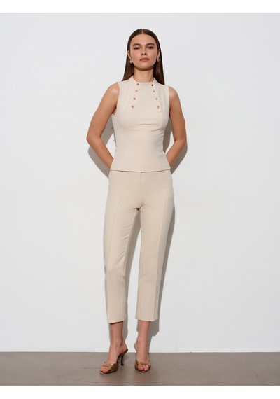 Dilvin 50541 Düğme Detaylı Bluz-bej
