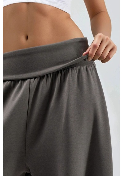 Hiccup Busem Orta Belli Geniş Paça Örme Jogger Pantolon Ten