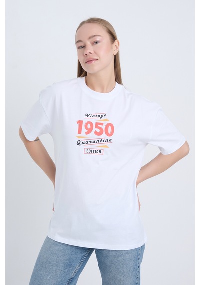 Kadın Oversize Baskılı T-shirt Beyaz 1950 Beyaz